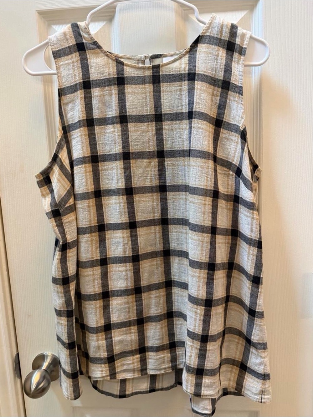 J Jill Black and Cream Plaid Sleeveless Tank size S